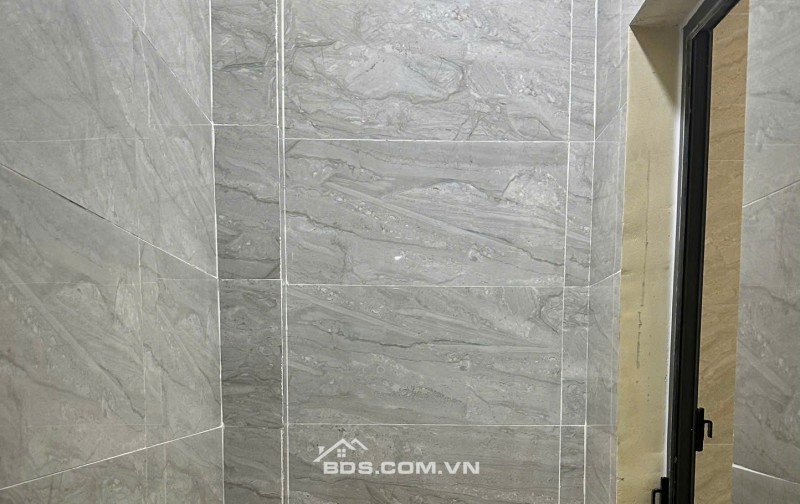 CHO THUÊ NHÀ NGUYÊN CĂN – 2 TẦNG + 1 TẦNG LỬNG – VỊ TRÍ SIÊU ĐẸP, HIẾM