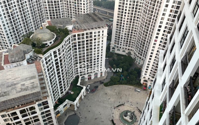 CHO THUÊ CĂN HỘ CAO CẤP TẠI ROYAL CITY