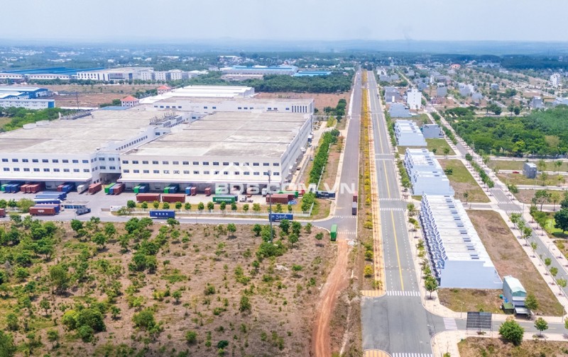  BÁN GẤP ĐẤT MẶT ĐƯỜNG XUYÊN TÂM – ĐỒNG NAI
