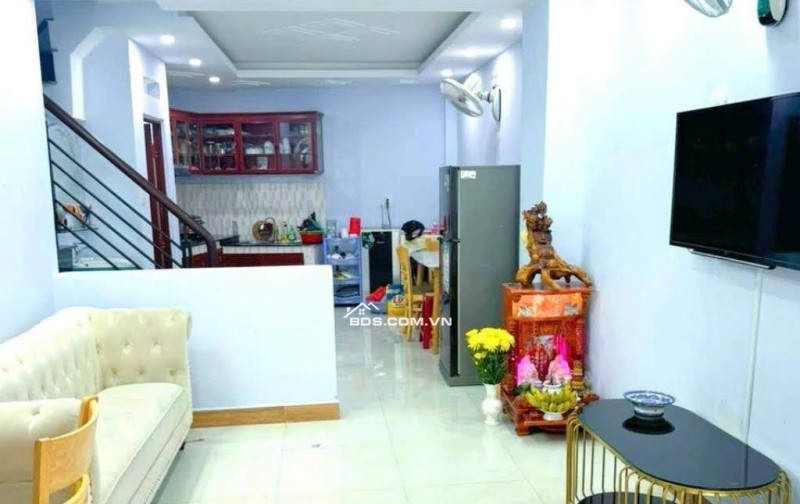 GIÁ HỜI CHDV HẺM XE HƠI-PHƯỜNG 12- GÒ VẤP- HĐCT 300TR/NĂM- NHỈNH 5 TỶ