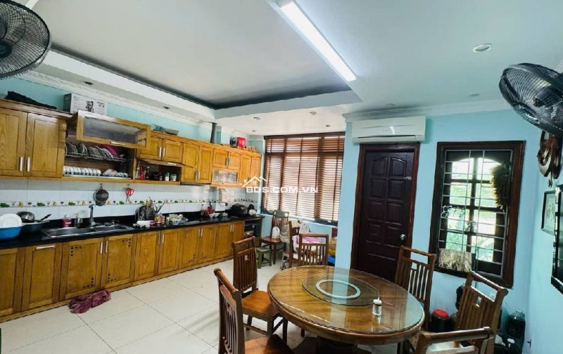 Cần Bá.n Nhà Bờ Sông Sét : LÔ GÓC 2 THOÁNG – Ô TÔ VÀO NHÀ - KINH DOANH, dt: 72m2, mt: 5,5m