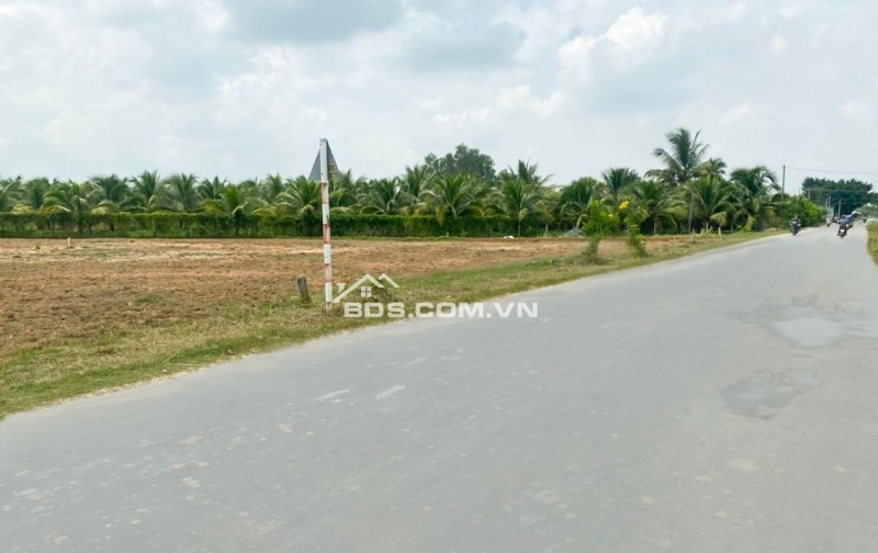 CẦN BÁN 1008M2 ĐẤT SỔ RIÊNG NGAY KCN ĐANG HOẠT ĐỘNG CÓ CHỢ, TRƯỜNG HỌC DÂN ĐÔNG. GIÁ 160TR