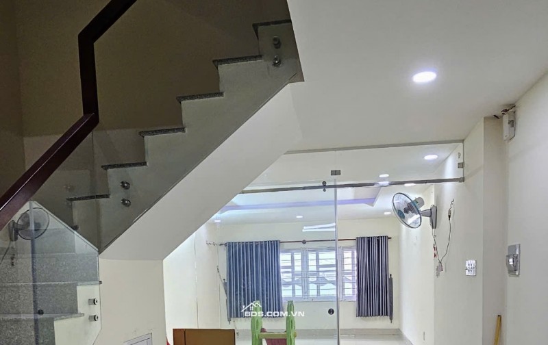SIÊU PHẨM NHÀ 5 TẦNG NGUYỄN VĂN LINH, Q7 – GIÁ Chỉ 13,8 tỷ TL.