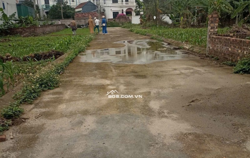 63,6m2 thôn Kim Bông - Hạ Bằng (Tân Xã - Thạch Thất cũ). Chỉ nhỉnh 2 tỷ. LH 0946377868 Hoàng Thương land