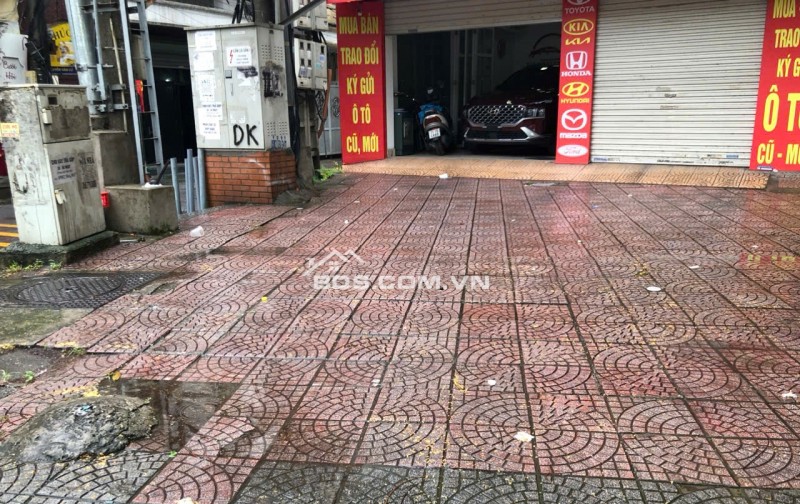 Cho thuê nhà 2 mặt tiền Nguyễn Văn Cừ Bồ Đề, vỉa hè rộng 20m, thích hợp kinh doanh ô tô & cà phê