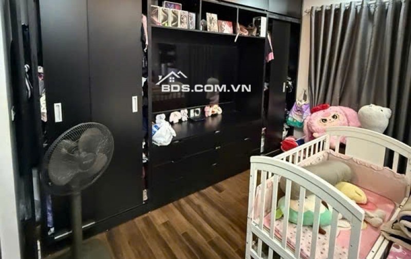 Bán nhà Kim Giang 39 m2 x 5 tầng, 7,25 tỷ, nhà 2 mặt tiền