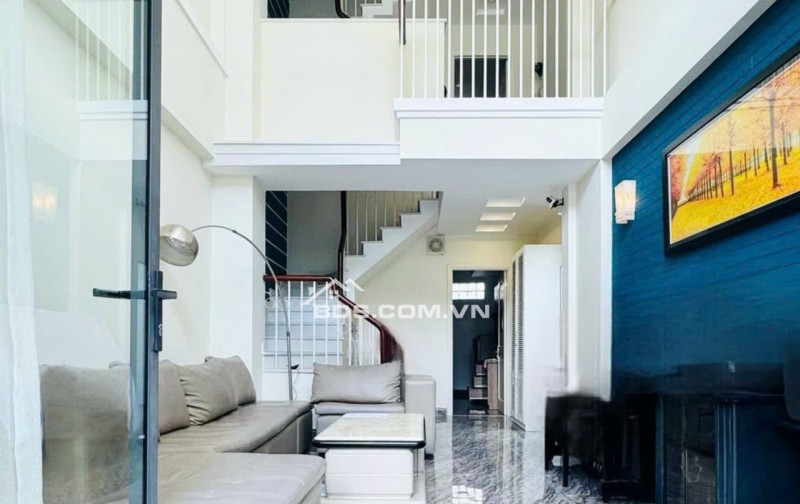 NHÀ KẾ QUẬN 1- DÒNG TIỀN 3.6 TỶ/5NĂM- CAO 6 TẦNG 8 PHÒNG ĐỦ NỘI THẤT- NGUYỄN KHOÁI QUẬN 4: 12 TỶ.