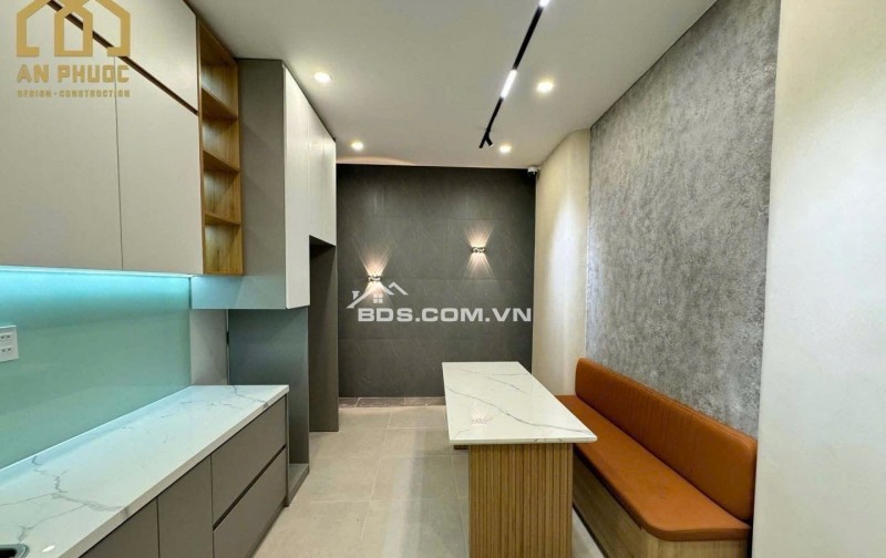 CẦN TIỀN BÁN GẤP CĂN NHÀ 1 TRỆT 2 LẦU THIẾT KẾ SANG TRỌNG, BÁN NHANH CHO KHÁCH THIỆN CHÍ