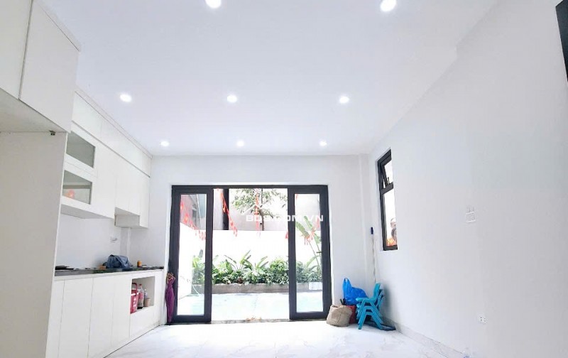 CHÍNH CHỦ BÁN GẤP NHÀ 4.5 TẦNG MỚI XÂY TẠI SÀI ĐỒNG - LONG BIÊN, 2 MẶT THOÁNG, GIÁ CHỈ 6,2 TỶ