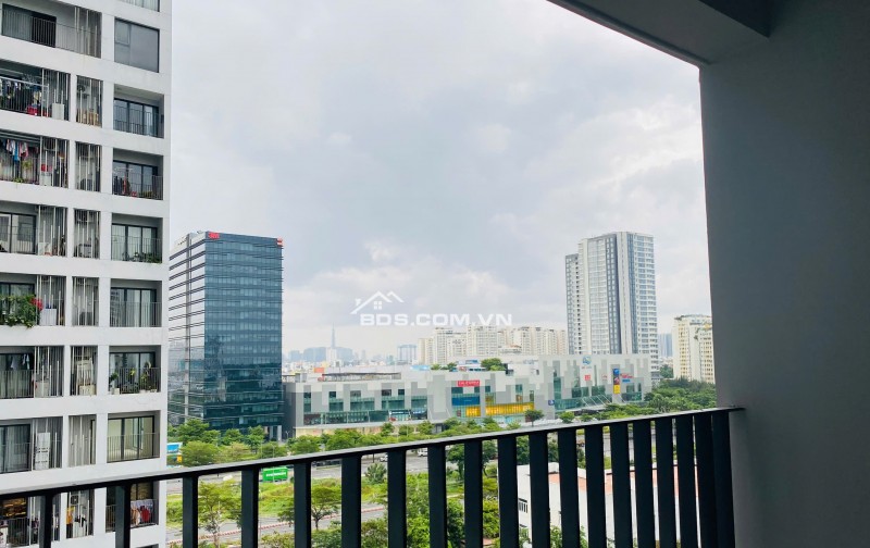cơ hội sở hữu căn hộ lavida plus q7 giá hời, 37m2, 1pn, tầng 9, view đông nam thoáng đãng, sổ hồng trao tay chỉ 2.5 tỷ!