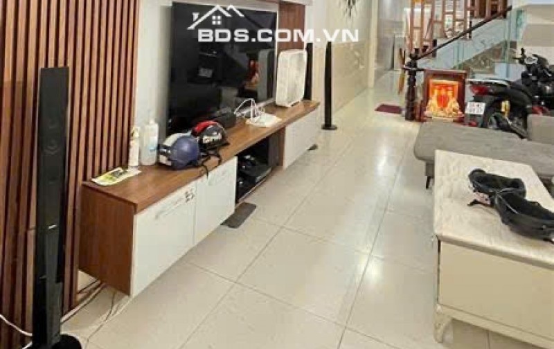 Nhà phố 3 tầng đường 77 Tân Quy, 48.3m², giá chỉ 6.5 tỷ – full nội thất