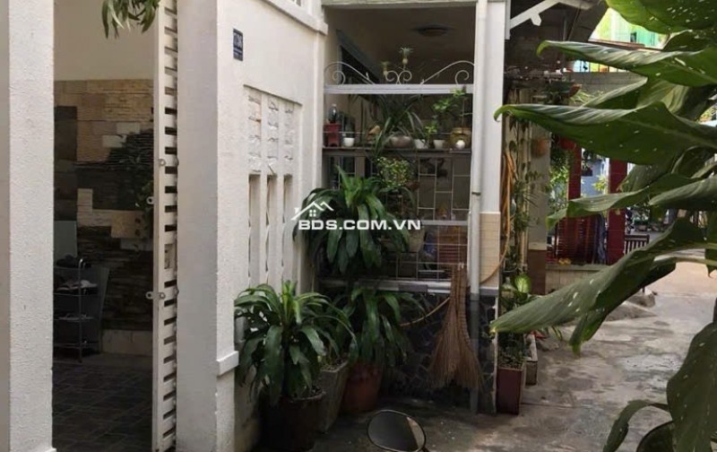 Bán nhà 2 mặt tiền giá rẽ 6ty1 hẻm thông thoáng, đang cho thuê 12 triệu/tháng