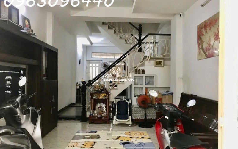 Bán nhà 2 mặt tiền giá rẽ 6ty1 hẻm thông thoáng, đang cho thuê 12 triệu/tháng