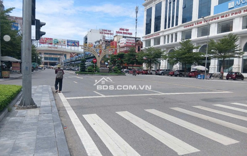 SIÊU PHẨM LÔ GÓC 3 MẶT ĐƯỜNG KINH DOANH NGAY TTTP VINH CÓ 102. LH:0362367607, 0949604798.