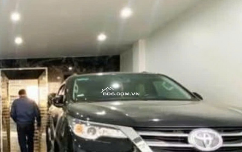Nhà Tây Hồ 2 thoáng, 32 m, 5 tầng, oto ngủ trong nhà, nhà đẹp ở ngay!