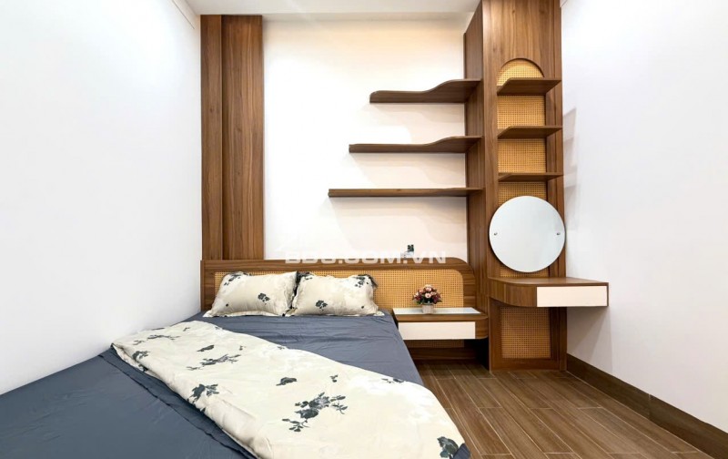 2 Căn nhà liền kề mới 100% . Ngay Khu Trung Nguyên - Nguyễn Đình Chiểu - Nguyễn Khuyến 4x21  tc 100% 
Giá 4.500.000.000 
Vị Trí nằm đối diện Khu