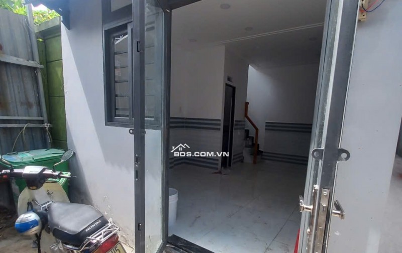 NHÀ BÁN 1 LẦU – GẦN MẶT TIỀN NGUYỄN VĂN QUÁ – CHỈ 1.4 TỶ. LH:0984295419.