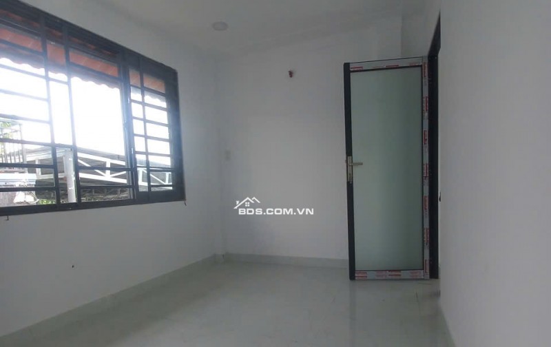 NHÀ BÁN 1 LẦU – GẦN MẶT TIỀN NGUYỄN VĂN QUÁ – CHỈ 1.4 TỶ. LH:0984295419.
