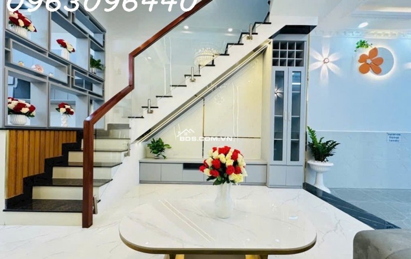 Nhà phố giá rẻ nhất khu Thesun – KDC Sài Gòn Mới, full nội thất cao cấp