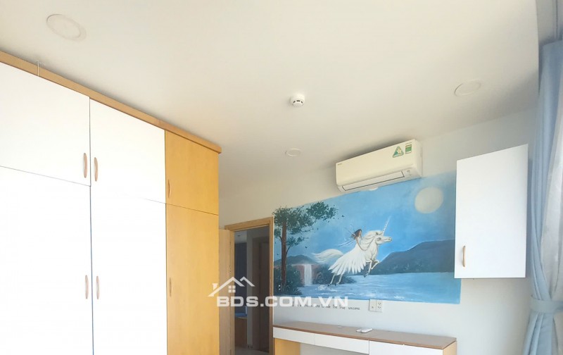 Bán căn hộ 2PN 2WC diện tích 65m2 căn góc, nhà full nội thất đang có HĐ thuê - Tổng giá chỉ 4.550T