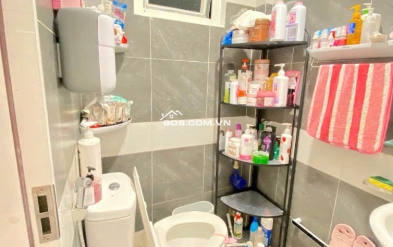 Tây Hồ, 7 tầng, thang máy xịn, MT 14m, dòng tiền 50 triệu/1 tháng!