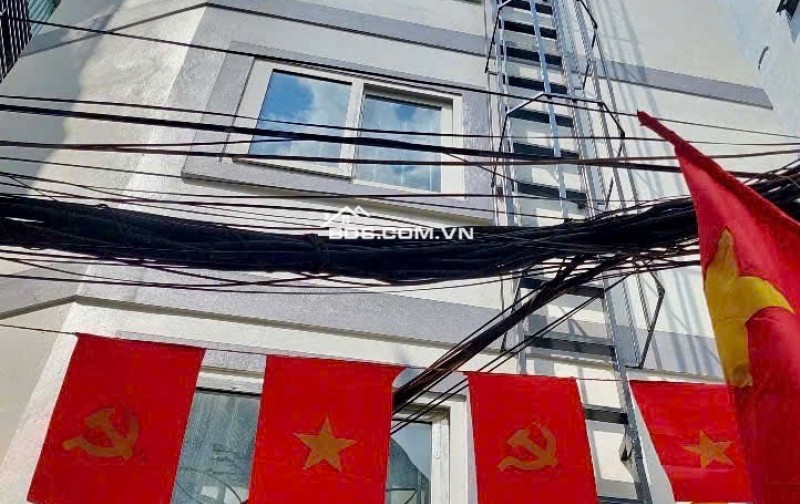 Tây Hồ, 7 tầng, thang máy xịn, MT 14m, dòng tiền 50 triệu/1 tháng!