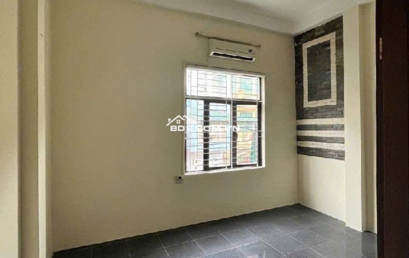 Hàng hiếm Nhà Tây Hồ 55m, cực hiếm oto qua nhà, mặt .tiền.5.2 đẹp!