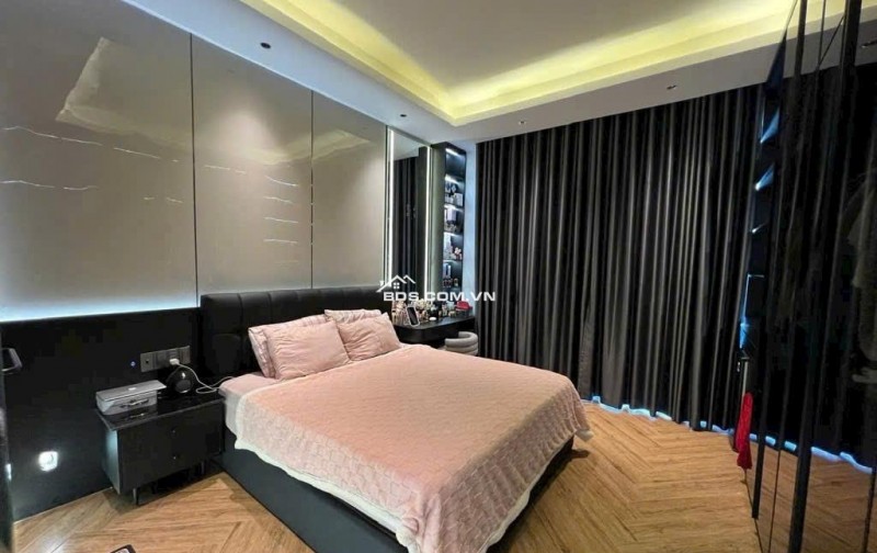 NGAY KHU CHẾ XUẤT TÂN THUẬN, PHƯỜNG TÂN THUẬN (MỚI) NHÀ 2 TẦNG 4PN- 90M2 - nhỉnh 6 tỷ