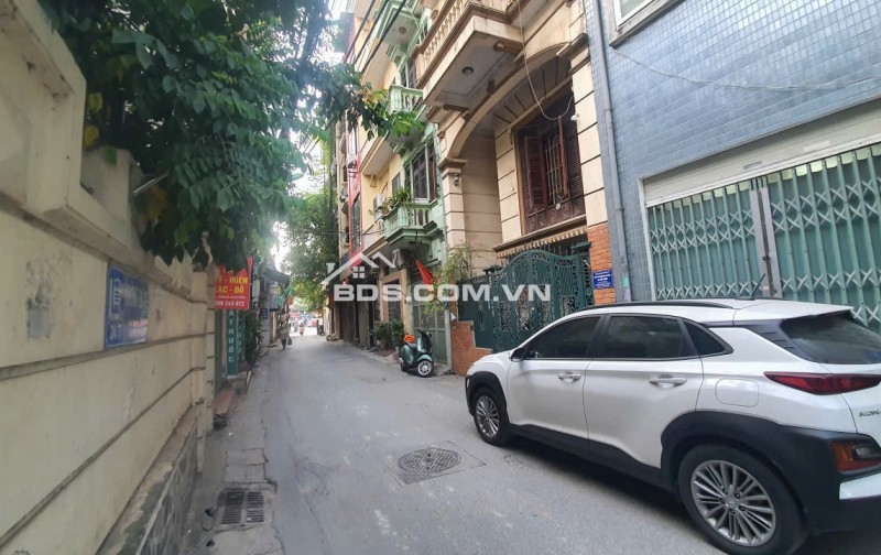 Bán Đất Lạc Long Quân – Tây Hồ, 120m2 x 8.4MT, Ô tô, Kinh doanh Giá 30.5 Tỷ