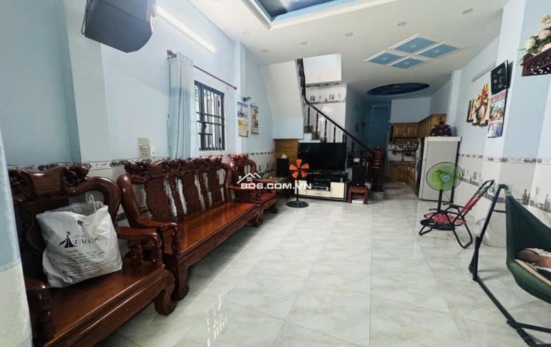Bán nhà trong ngõ Vườn Lài, sổ đỏ chính chủ, nhỉnh 6 tỷ - mới tháng 8, 2025