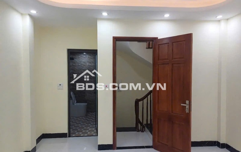 Bán Nhà Phú Lương - Hà Đông - MỚI - ĐẸP- Ở NGAY DT35 m2 5 tầng giá 4.95 tỷ có TL