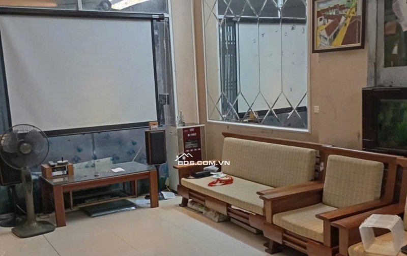 BÁN NHÀ ĐẸP NGÕ 5 HOÀNG QUỐC VIỆT – 54M² – 5 TẦNG – GIÁ CHỈ 10 TỶ – Ô TÔ GẦN NHÀ