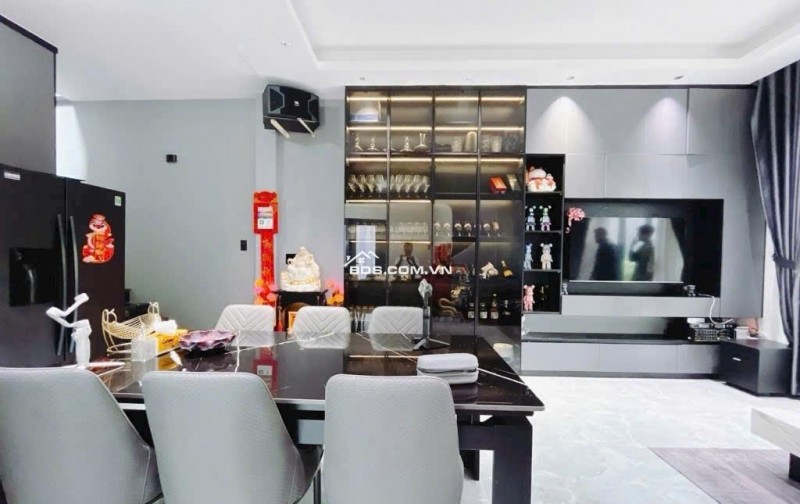 ĐẸP NHẤT TRONG PHÂN KHÚC 7T.Ỷ - 4X10M, HẺM XE HƠI - QUẬN 7