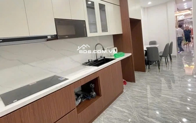 VIP NGUYỄN AN NINH - NGÕ THÔNG - NHÀ MỚI KÍNH KOONG - TIỆN ÍCH BẠT NGÀN. LH:0976767797