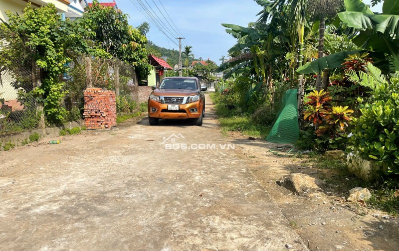 ôi trời ko xem quá tiếc, 1000m view cực đẹp giá cực rẻ ngay suối khoáng thị trấn Bo Kim Bôi Hòa Bình