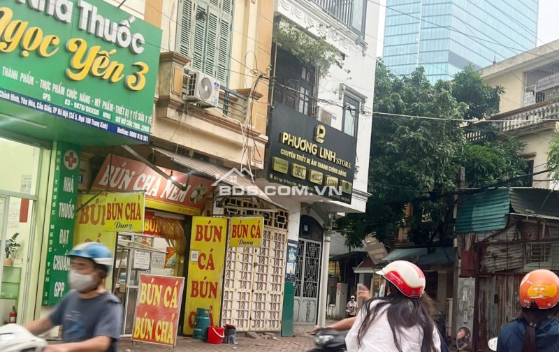 Cho thuê cửa hàng tầng 1 tại số 2 ngõ 168 Trung Kính, Yên Hoà, Cầu Giấy