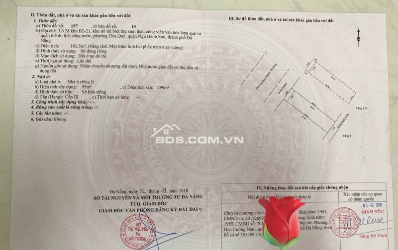 Bán ngôi nhà 3 tầng trên con đường 10.5m đẹp nhất khu đô thị Nam Hòa Xuân