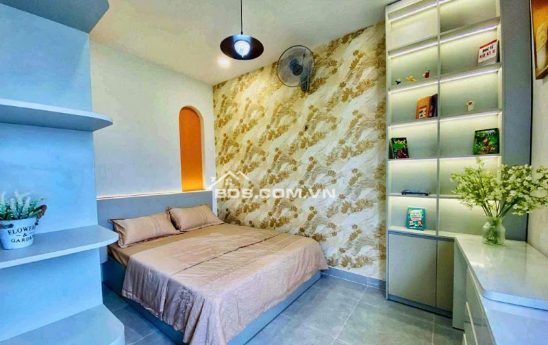 HOT - VỊ TRÍ SIÊU ĐẮC ĐỊA - HẺM Ô TÔ ĐỖ CỬA PHƯỜNG TÂN HƯNG, Q7 - CHỈ 7 T.Ỷ NHỈNH