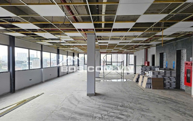 Bán toà VP mặt phố Vũ Tông Phan, lô góc 3 thoáng, vỉa hè, 310m2 x 10 tầng x MT 11m 143 tỷ