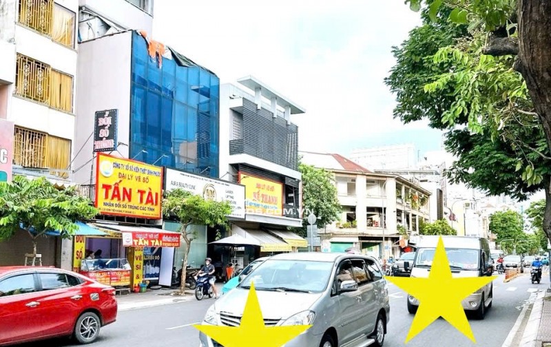 Quận 1- Mặt tiền Đinh Tiên Hoàng- 76M2- NHÀ CŨ TIỆN XÂY MỚI 5 Tầng,vỉa hè 6m: 19 Tỷ. VŨ 0933910039