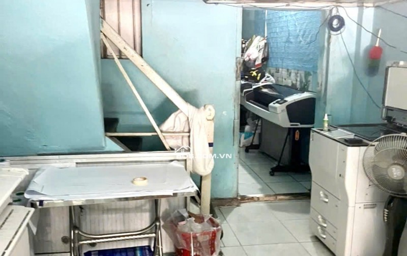 Quận 1- Mặt tiền Đinh Tiên Hoàng- 76M2- NHÀ CŨ TIỆN XÂY MỚI 5 Tầng,vỉa hè 6m: 19 Tỷ. VŨ 0933910039