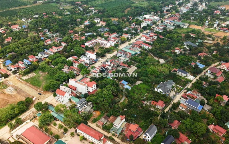 do chuyên kinh doanh gia đình cần tiền bán gấp lô đát mua định dể ơ nhưng nay cần phảii bán lên rẻ hơn thị trường 500 triệu
