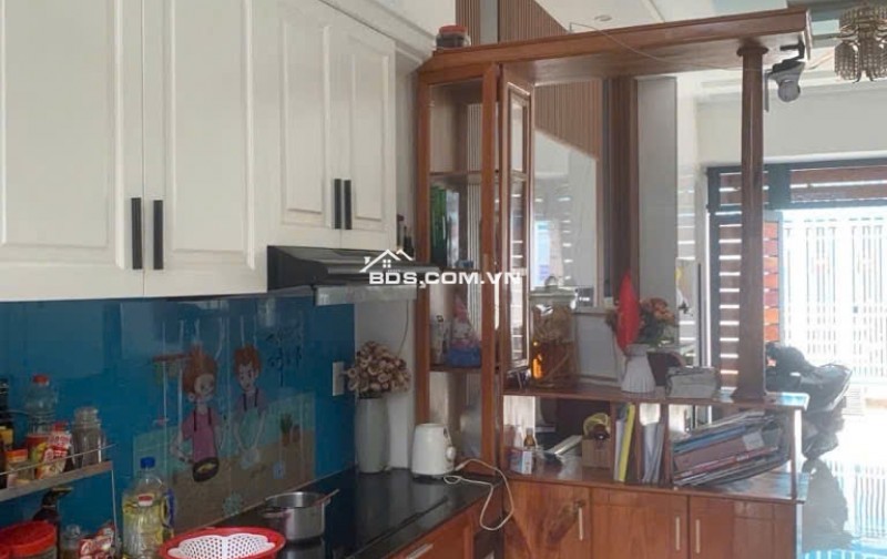 BÁN NHÀ 3 TẦNG GẦN KHU BIỆT THỰ VILLA PARK – ĐƯỜNG BƯNG ÔNG THOÀN