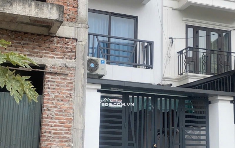 PHÒNG ĐẸP – FULL NỘI THẤT – GIÁ SIÊU HỜI 3,3TR/THÁNG