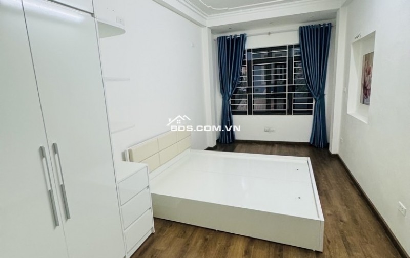 VĨNH PHÚC BA ĐÌNH-DT 30M GIÁ 7 TỶ 700-NHÀ ĐẸP,LÔ GÓC,BA GÁC ĐỖ,CÁCH Ô TÔ 50M,NGÕ THÔNG