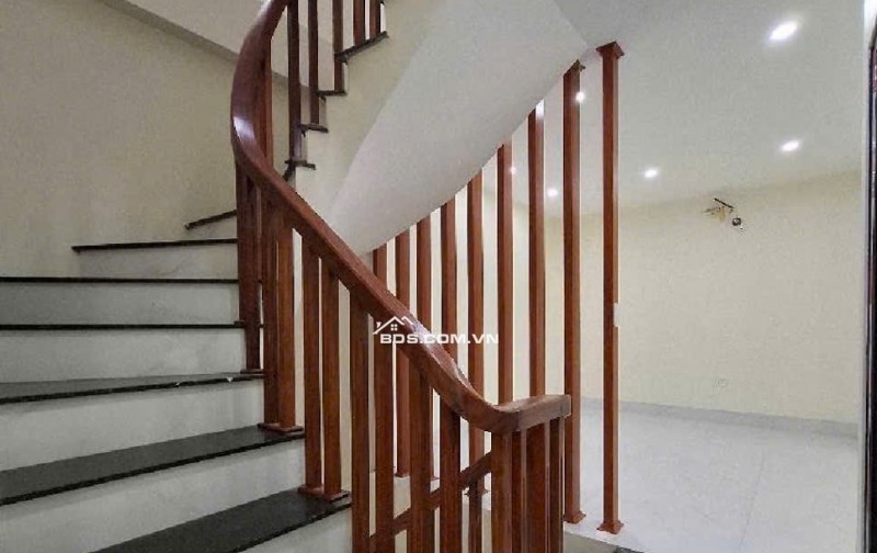 Bán nhà 3 tầng Văn Nội, Phú Lương DT 40,5m|Giá chỉ 4,73