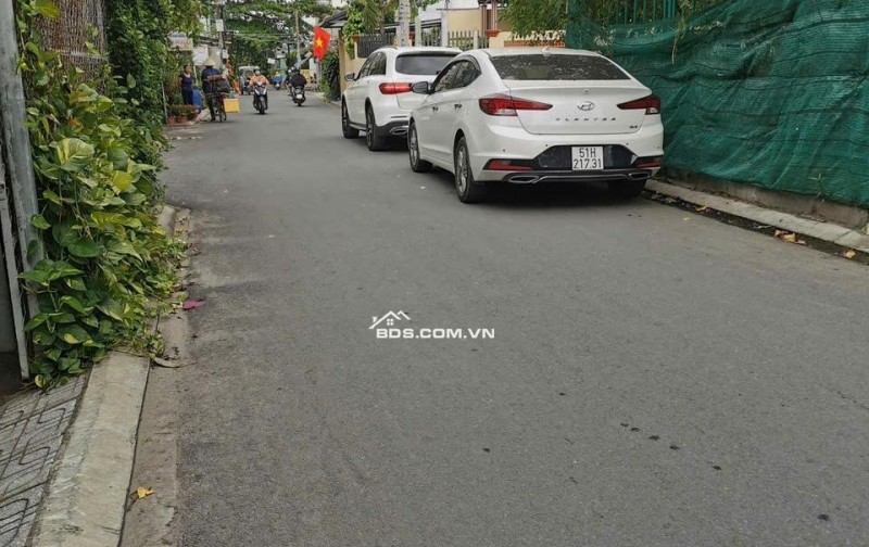 MẶT TIỀN KINH DOANH CỰC VÍP - LÔ GÓC - GẦN CHỢ TRẦN VĂN QUANG - VỪA CHO THUÊ VỪA KHAI THÁC CHDV.