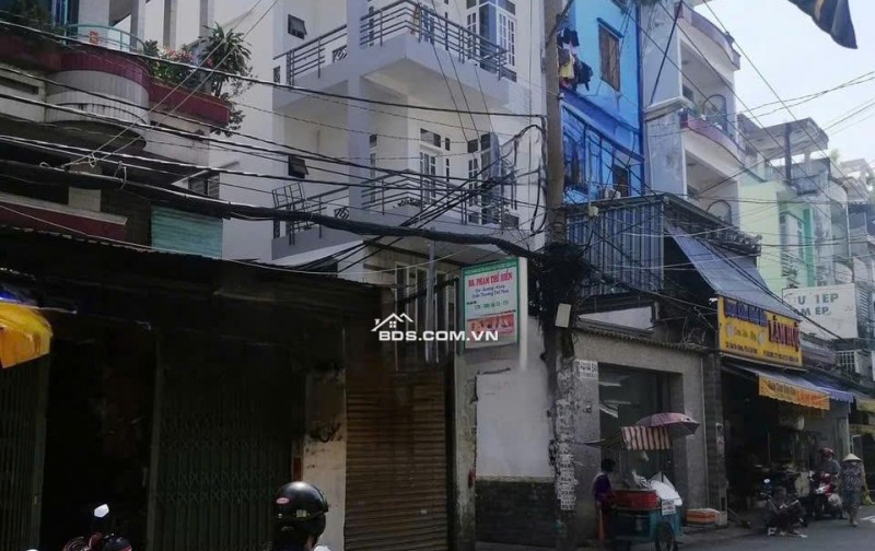 MẶT TIỀN KINH DOANH CỰC VÍP - LÔ GÓC - GẦN CHỢ TRẦN VĂN QUANG - VỪA CHO THUÊ VỪA KHAI THÁC CHDV.