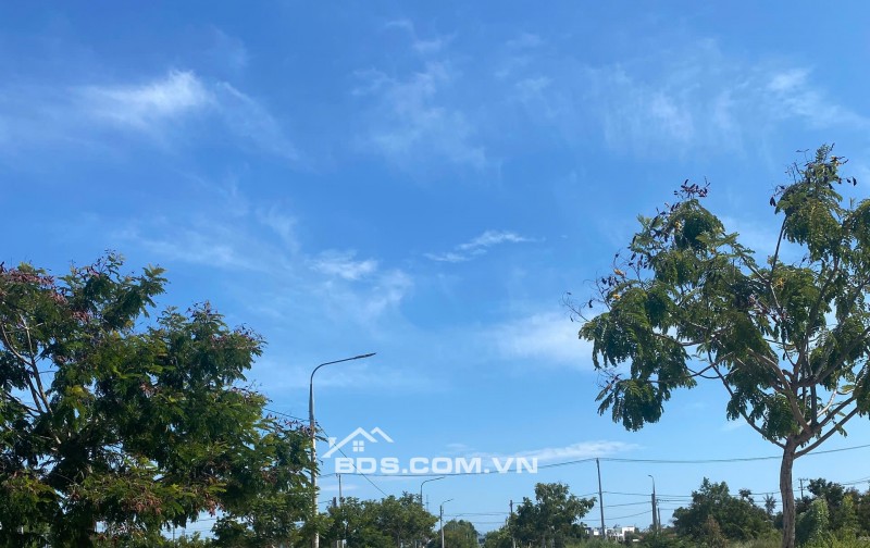Tìm Về Chốn Bình Yên – Nhà Phố & Biệt Thự Nghỉ Dưỡng RIVERIA Hội An