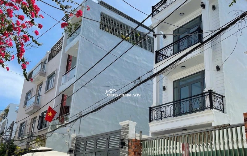 Bán nhà mới xây Đào Tông Nguyên Nhà Bè – 1 trệt 3 lầu sân thượng – diện tích 4x20m
